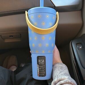 BrüMate Blue Tumbler with Yellow Sun Design